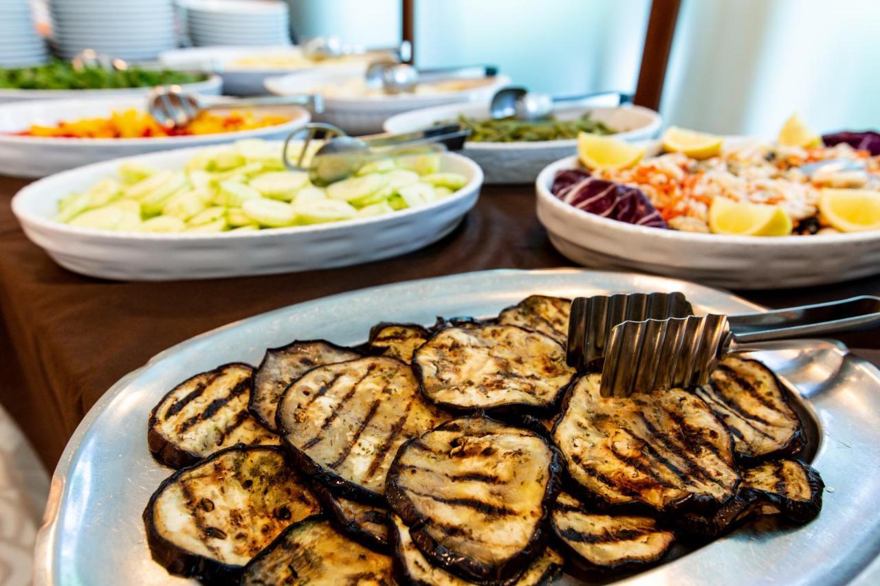 Hotel Verona 체제나티코 외부 사진